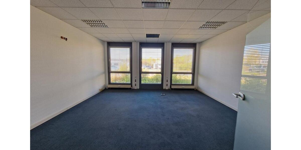 Gewerbeobjekt Düsseldorf Stadtbezirk 5 - 160&euro; | Angebot:25990617