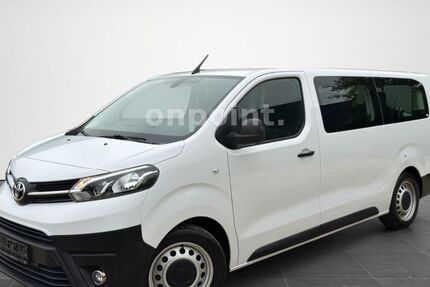 Toyota Proace (Verso) 70.000 km 24.871 &euro; Niederkrüchten 41372