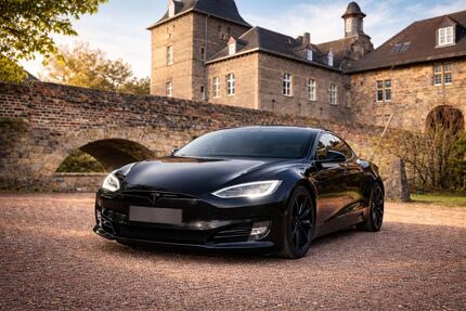 Tesla Model S 170.000 km 20.700 &euro; Mülheim 45481