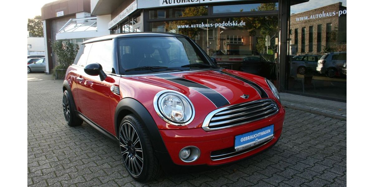 Mini Cooper 121.348 km 7.990 &euro; Mönchengladbach 41065