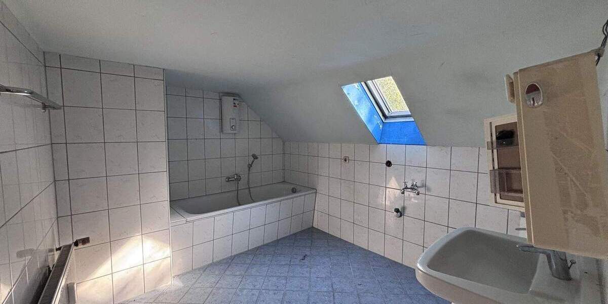 Mehrfamilienhaus, Wohnhaus Willich - 4 Zimmer, 95 m&sup2;, 460.000&euro; | Angebot:25741179