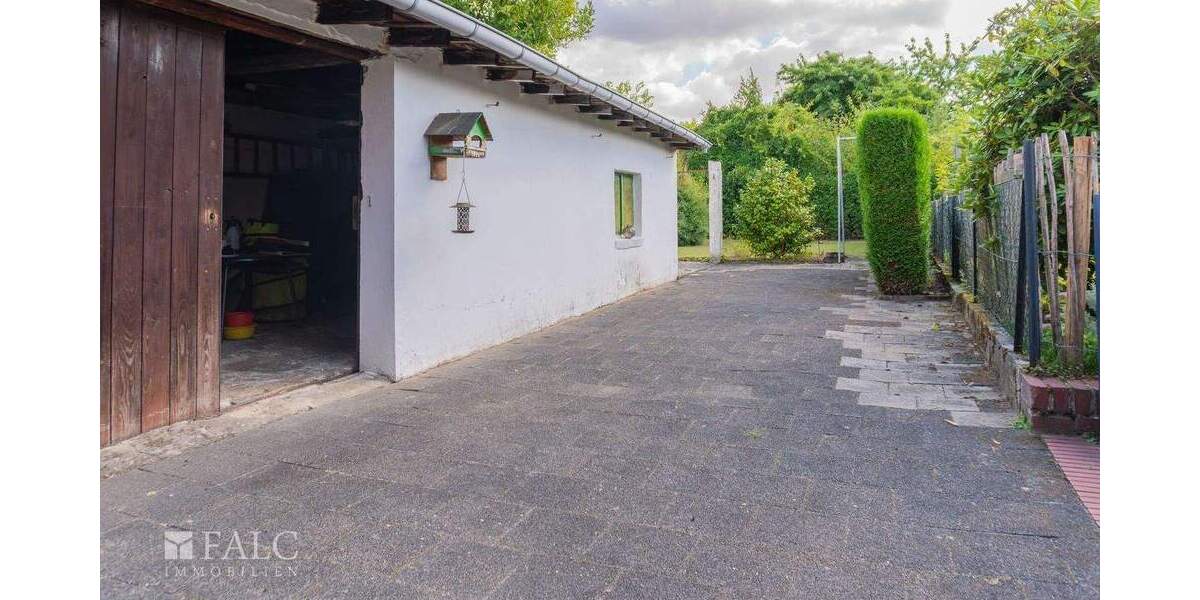 Reihenmittelhaus Wegberg - 8 Zimmer, 138 m&sup2;, 198.500&euro; | Angebot:25661529