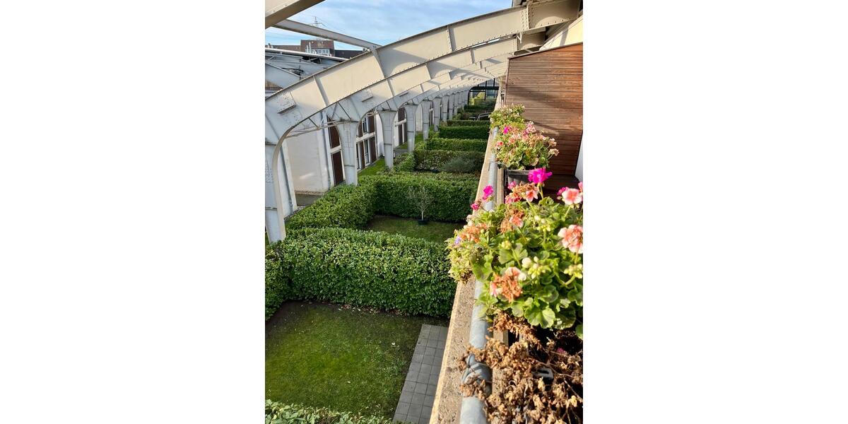 Etagenwohnung Düsseldorf Stadtbezirk 8 - 2 Zimmer, 56 m&sup2;, 1.300&euro; | Angebot:25392994