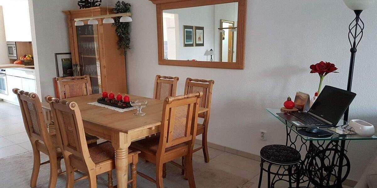 Etagenwohnung Mönchengladbach Rheydt - 3 Zimmer, 93 m&sup2;, 253.000&euro; | Angebot:25728346