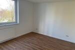 Etagenwohnung Duisburg Hochheide - 2 Zimmer, 68 m&sup2;, 589&euro; | Angebot:25987132