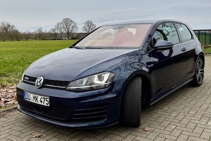 VW Golf 217.135 km 8.750 &euro; Kamp-Lintfort 47475