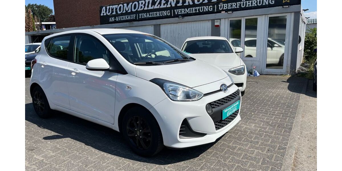 Hyundai i10 92.500 km 7.699 &euro; Mönchengladbach 41065