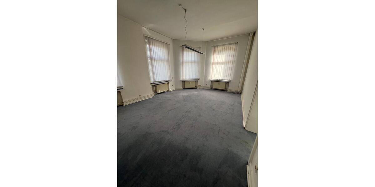 Gewerbeobjekt Duisburg - 1.500&euro; | Angebot:25406347