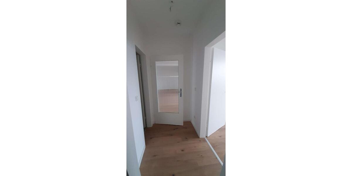 Etagenwohnung Krefeld Fischeln - 2 Zimmer, 70 m&sup2;, 650&euro; | Angebot:24802204