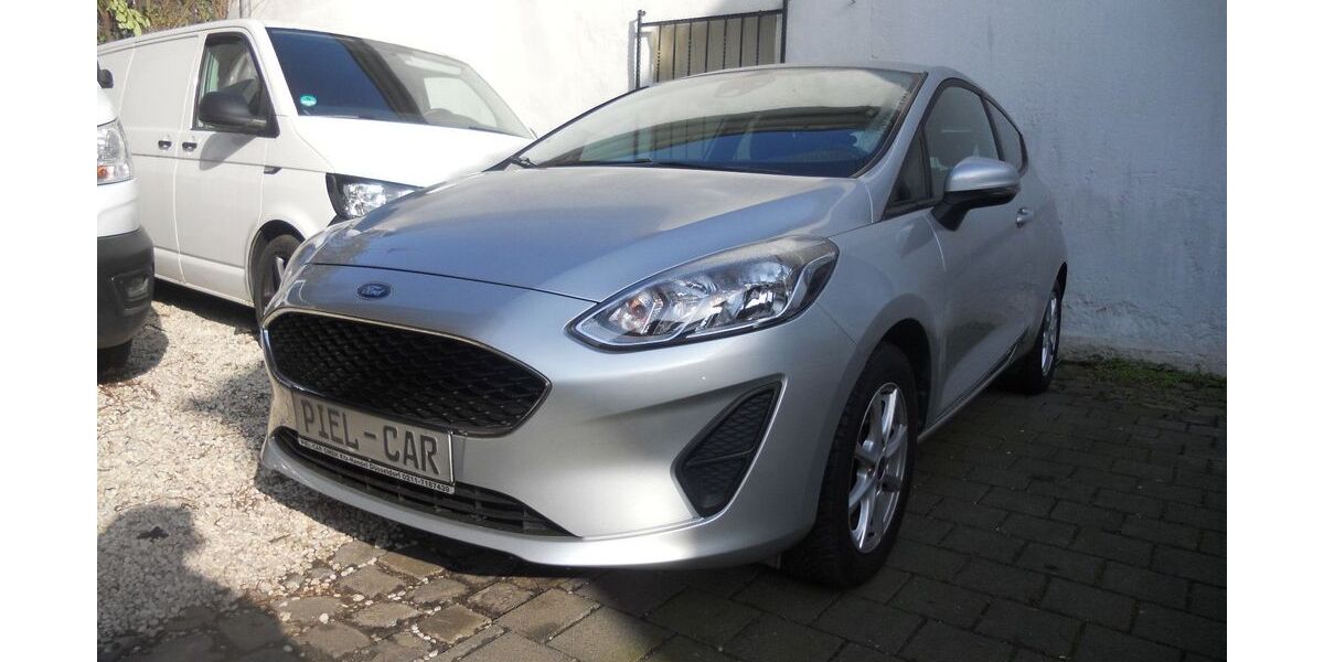 Ford Fiesta 33.770 km 8.699 &euro; Düsseldorf 40593