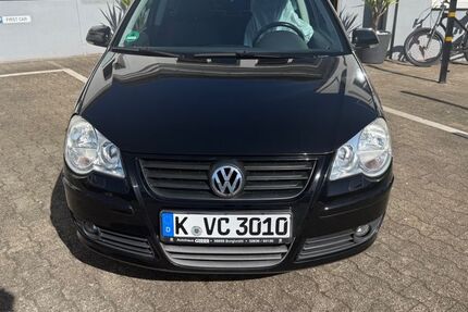 VW Polo 164.552 km 2.500 &euro; Düsseldorf 40223