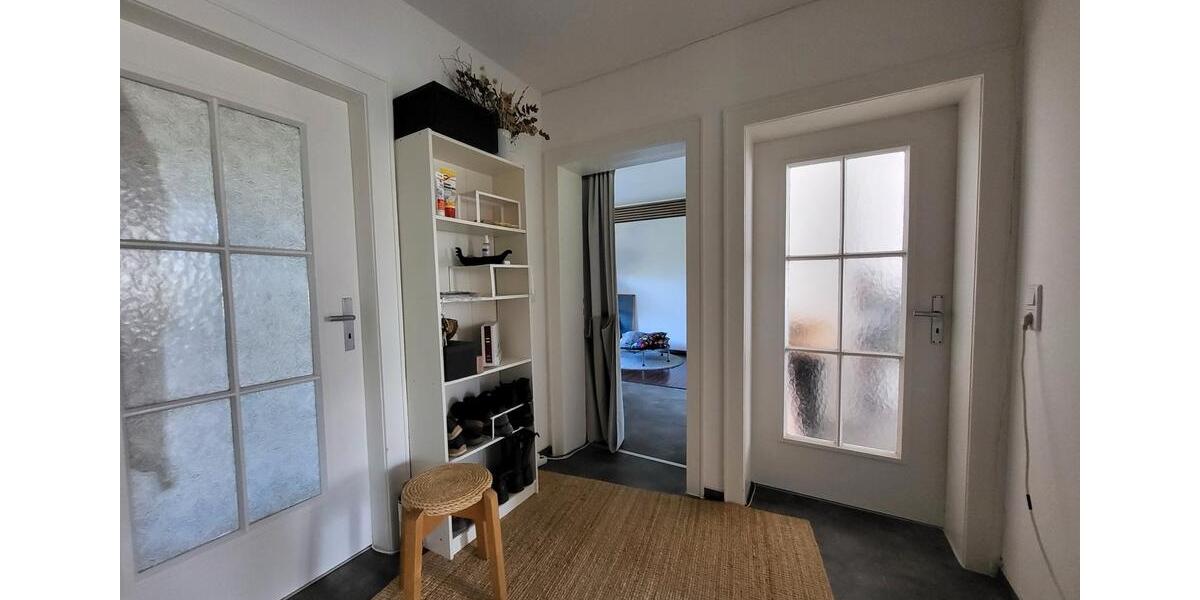 Etagenwohnung Krefeld Cracau - 3 Zimmer, 83 m&sup2;, 890&euro; | Angebot:27585288