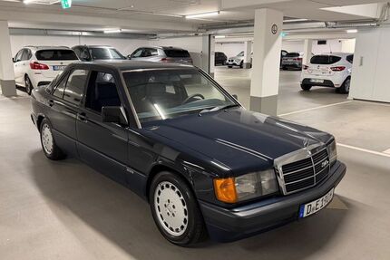 Mercedes-Benz 190 159.000 km 12.000 &euro; Düsseldorf 40235