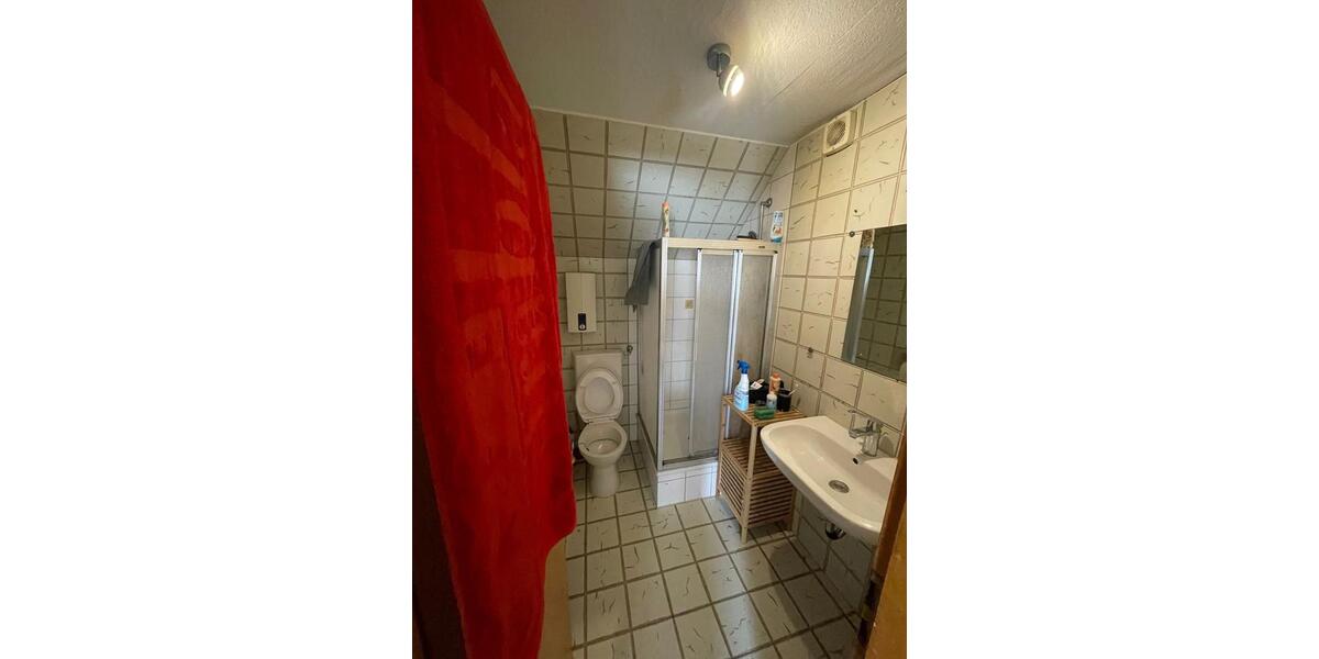 Dachgeschoßwohnung Düsseldorf Stadtbezirk 5 - 3 Zimmer, 57 m&sup2;, 500&euro; | Angebot:26664024
