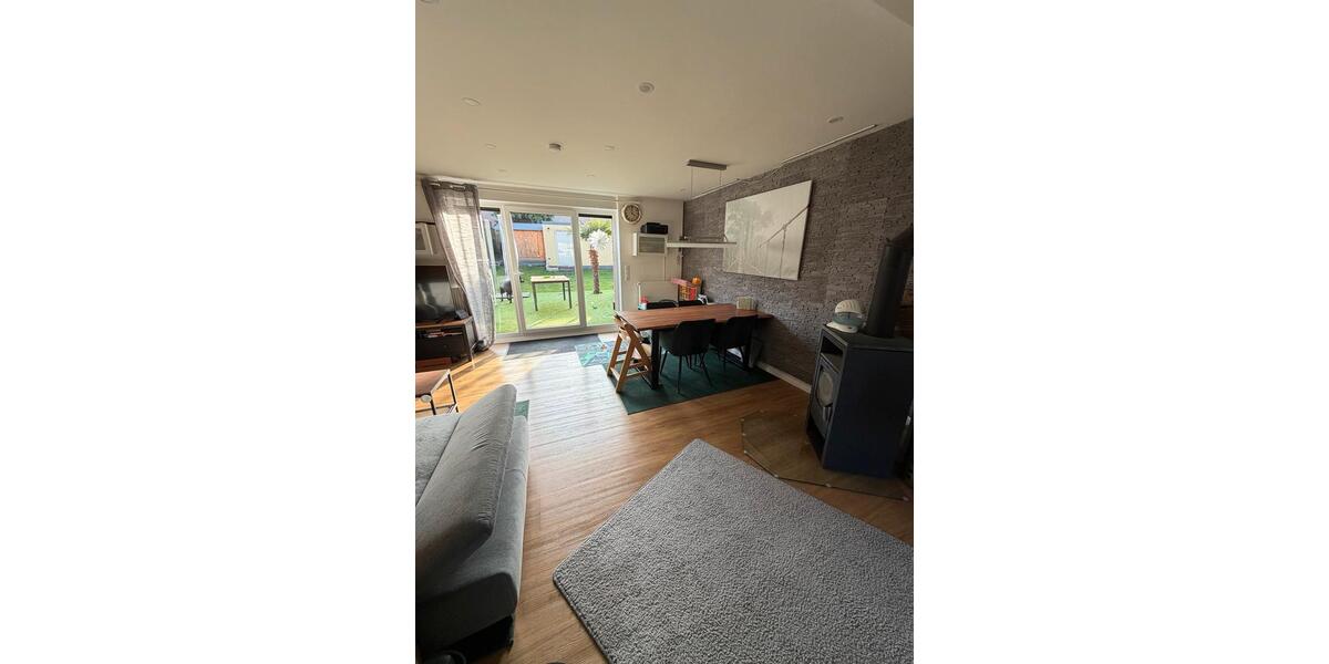 Reihenhaus Wegberg - 3.5 Zimmer, 90 m&sup2;, 299.000&euro; | Angebot:25159383