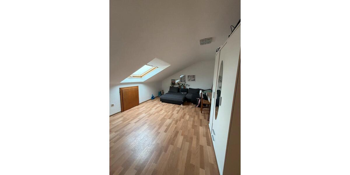 Dachgeschoßwohnung Erkelenz - 3 Zimmer, 51 m&sup2;, 480&euro; | Angebot:25858774