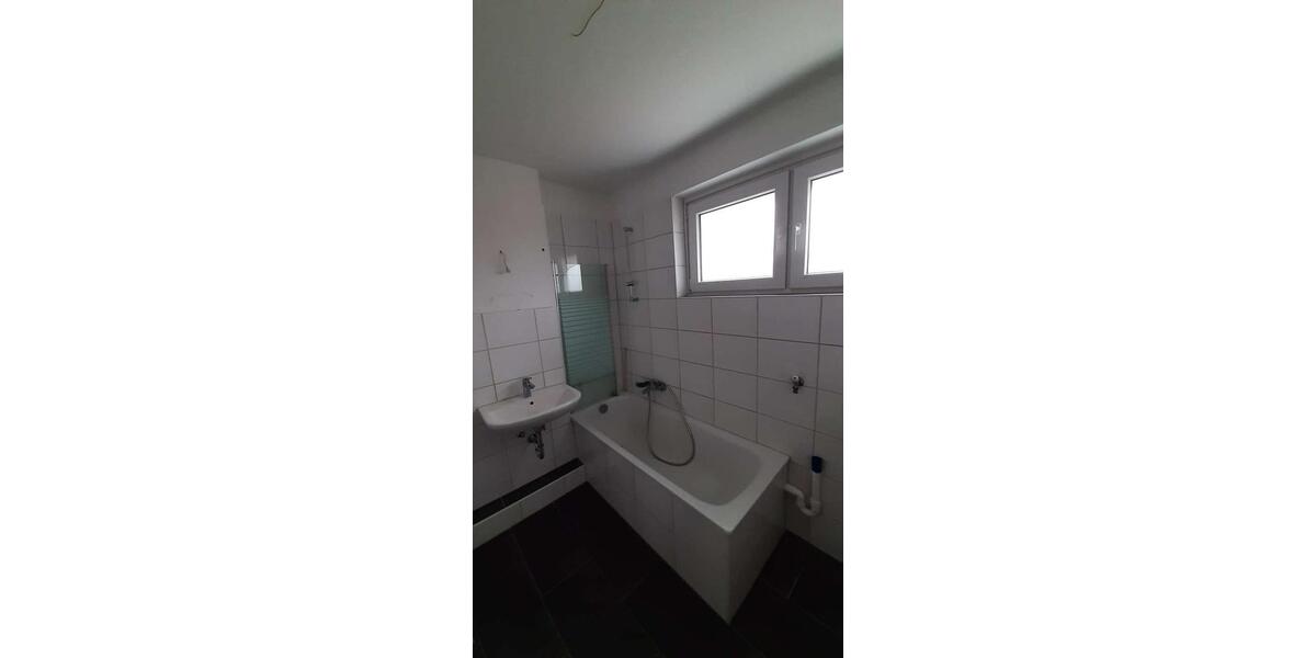 Etagenwohnung Krefeld Fischeln - 3 Zimmer, 78 m&sup2;, 722&euro; | Angebot:24661010