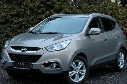 Hyundai ix35 90.000 km 10.950 &euro; Mönchengladbach 41063