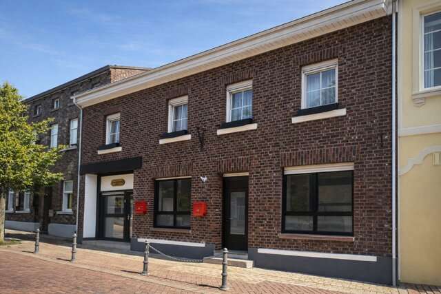 Einfamilienhaus Brüggen - 10 Zimmer, 210 m&sup2;, 490.000&euro; | Angebot:22928065