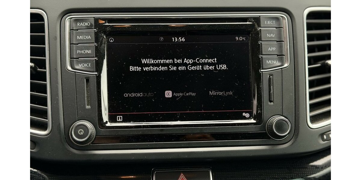 VW Sharan Sound / EL.Türe / Carplay / Kamera / DAB 113.657 km 24.590 &euro; Mönchengladbach 41066
