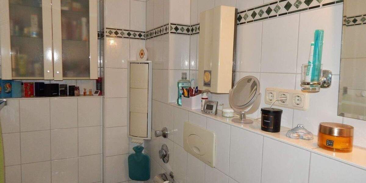 Etagenwohnung Moers Hochstraß - 2 Zimmer, 59 m&sup2;, 174.000&euro; | Angebot:25670154