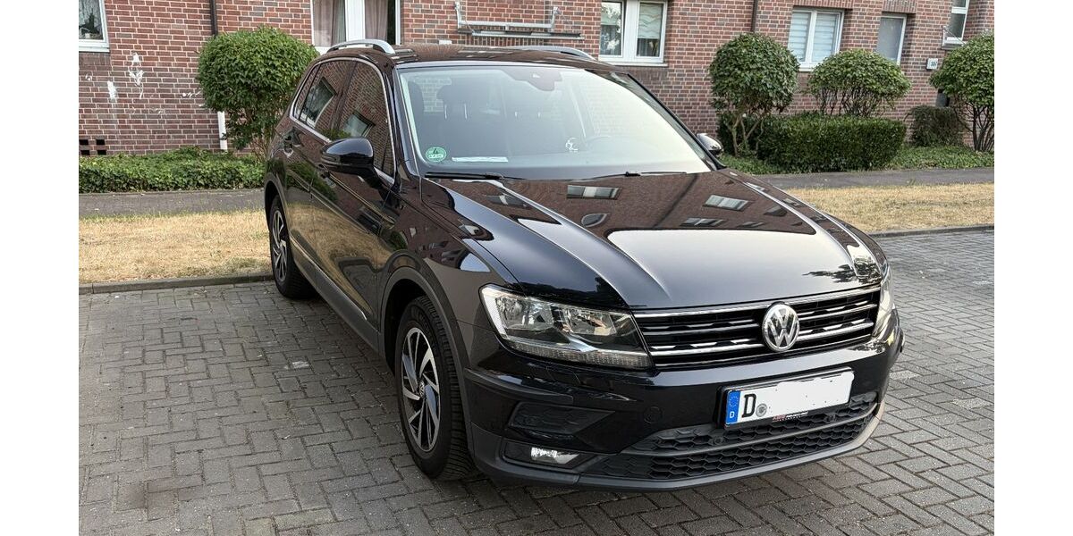 VW Tiguan 118.000 km 19.990 &euro; Düsseldorf 40589
