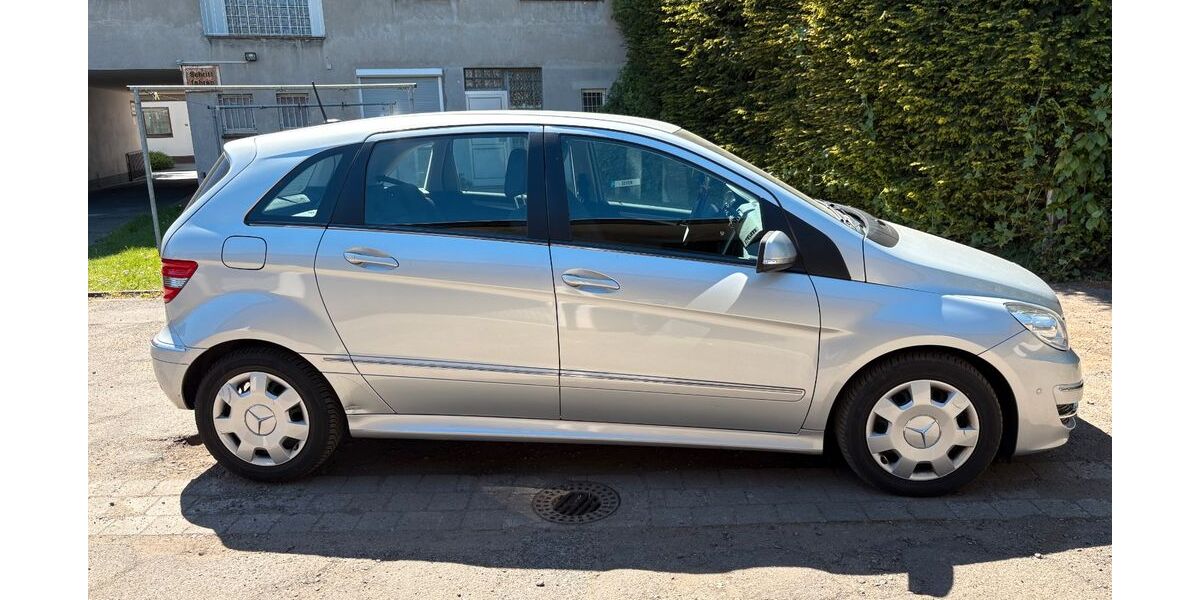 Mercedes-Benz B 160 126.500 km 6.900 &euro; Kamp-Lintfort 47475