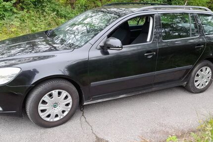 Skoda Octavia 210.125 km 1.990 &euro; Duisburg 47198