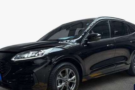 Ford Kuga 37.883 km 22.950 &euro; Düsseldorf 40233