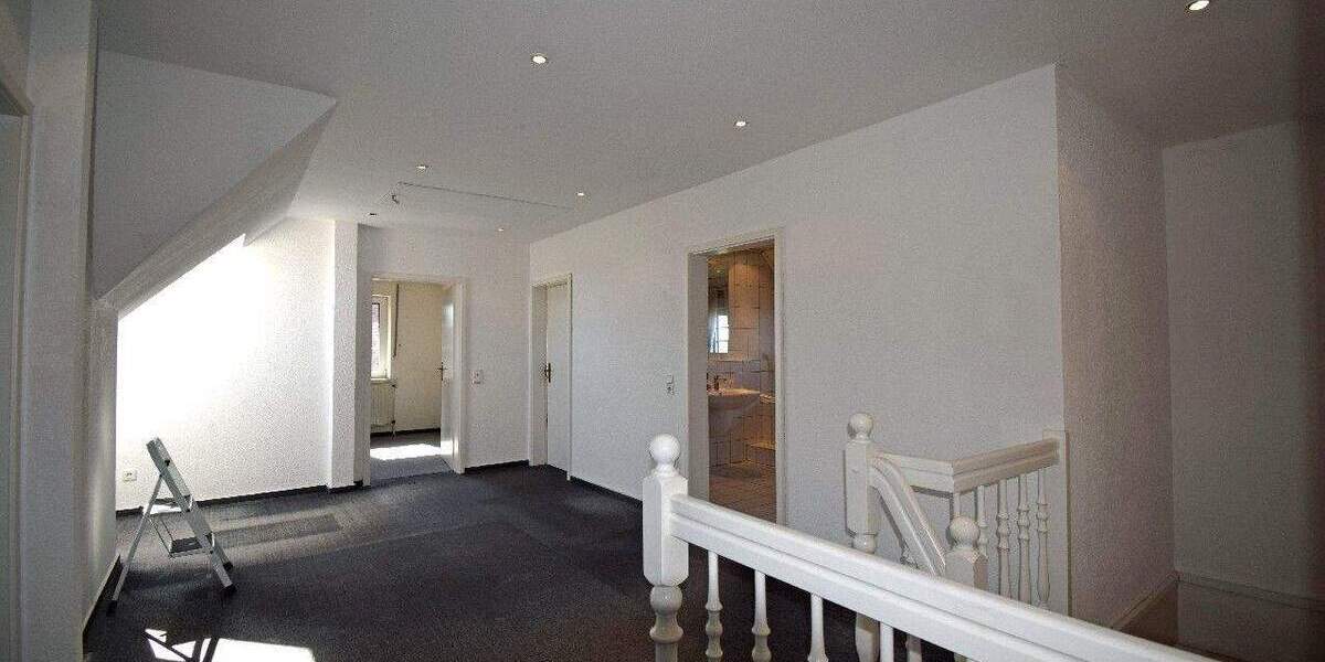 Einfamilienhaus Nettetal Kaldenkirchen - 8 Zimmer, 219 m&sup2;, 540.000&euro; | Angebot:25801337