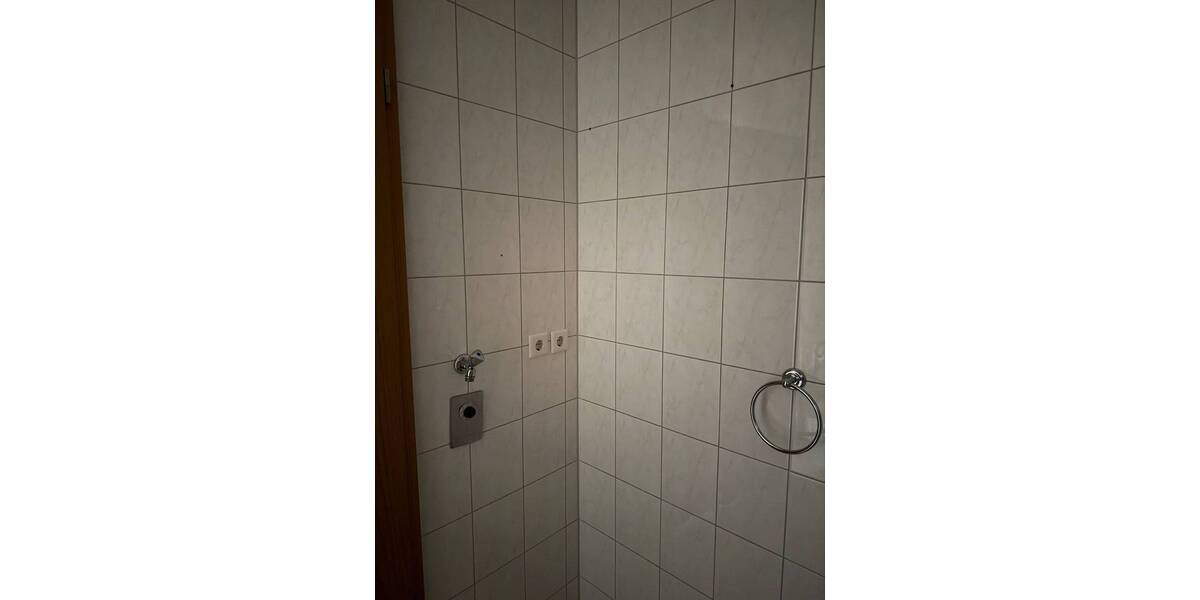 Etagenwohnung Duisburg Neudorf-Süd - 2 Zimmer, 72 m&sup2;, 730&euro; | Angebot:26834217