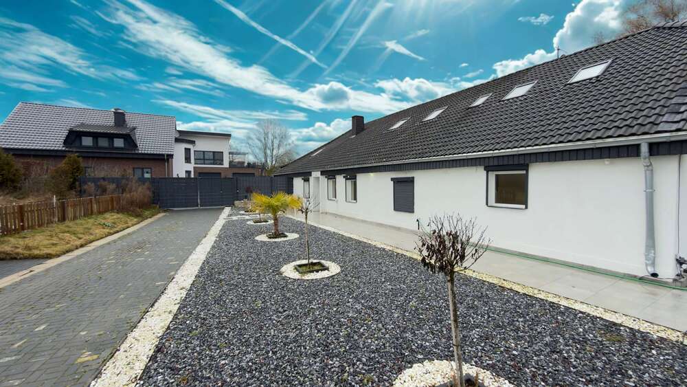 Einzigartiges Traumhaus mit Baupotenzial & hochwertiger Ausstattung - Zweifamilienhaus Straelen | Angebot:25056604
