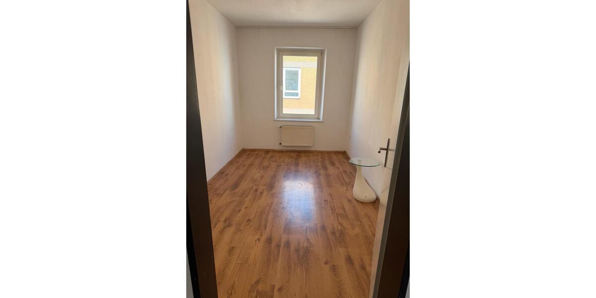 Etagenwohnung Krefeld Benrad - 2 Zimmer, 52 m&sup2;, 850&euro; | Angebot:26664054