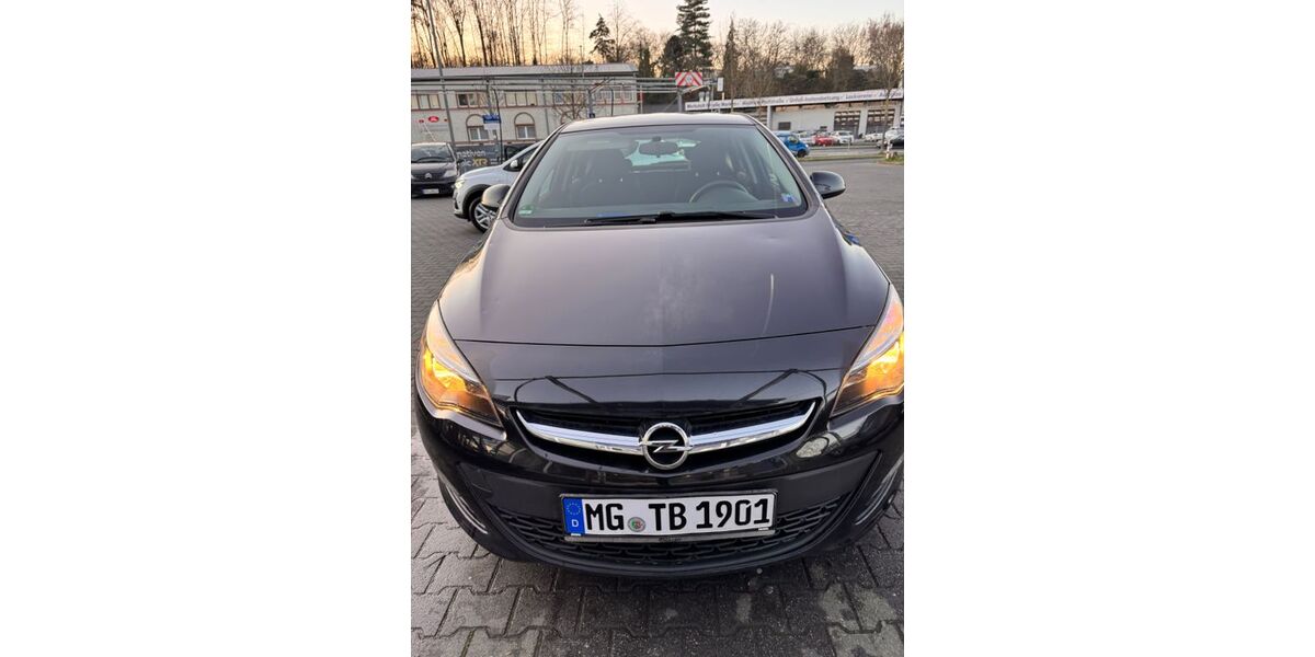 Opel Astra 125.000 km 5.200 &euro; Mönchengladbach 41238