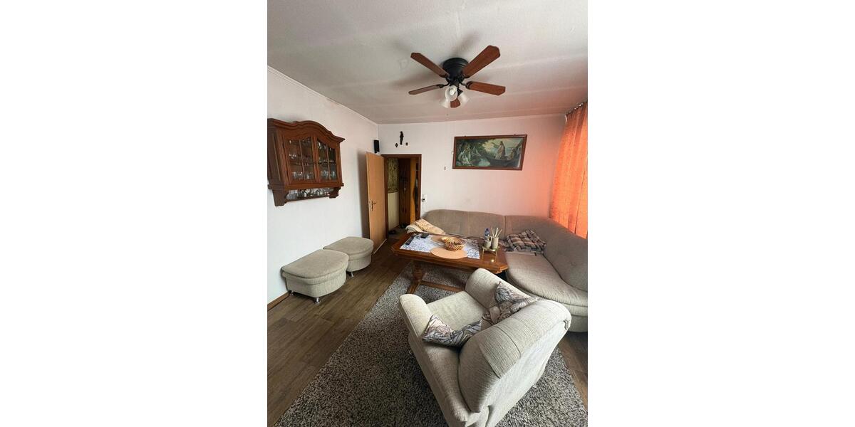 Etagenwohnung Krefeld Cracau - 2 Zimmer, 42 m&sup2;, 410&euro; | Angebot:26477989