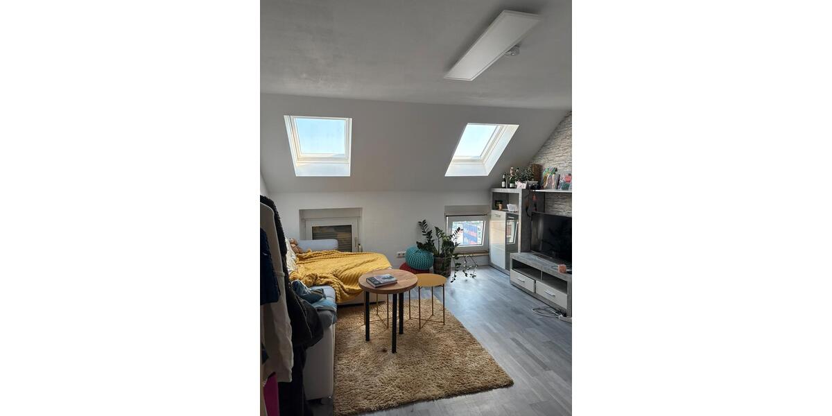 Dachgeschoßwohnung Mönchengladbach Nord - 2 Zimmer, 50 m&sup2;, 535&euro; | Angebot:25882604