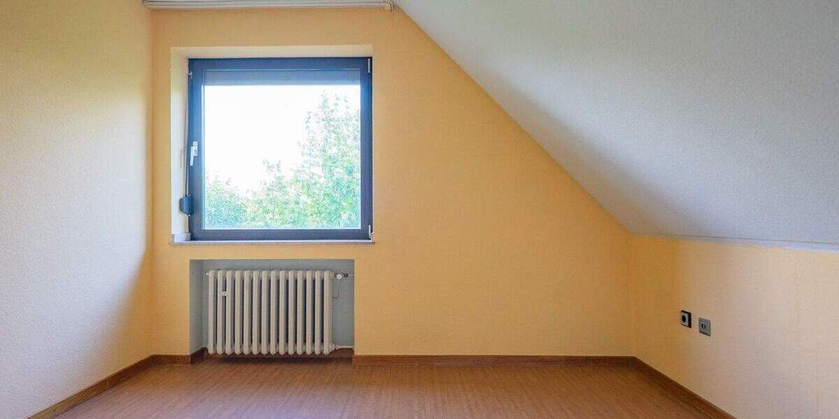 Einfamilienhaus Krefeld Inrath/Kliedbruch - 7 Zimmer, 166 m&sup2;, 549.000&euro; | Angebot:25800732