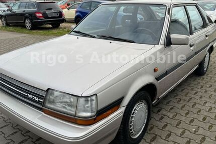 Toyota Carina 104.114 km 3.100 &euro; Moers 47445