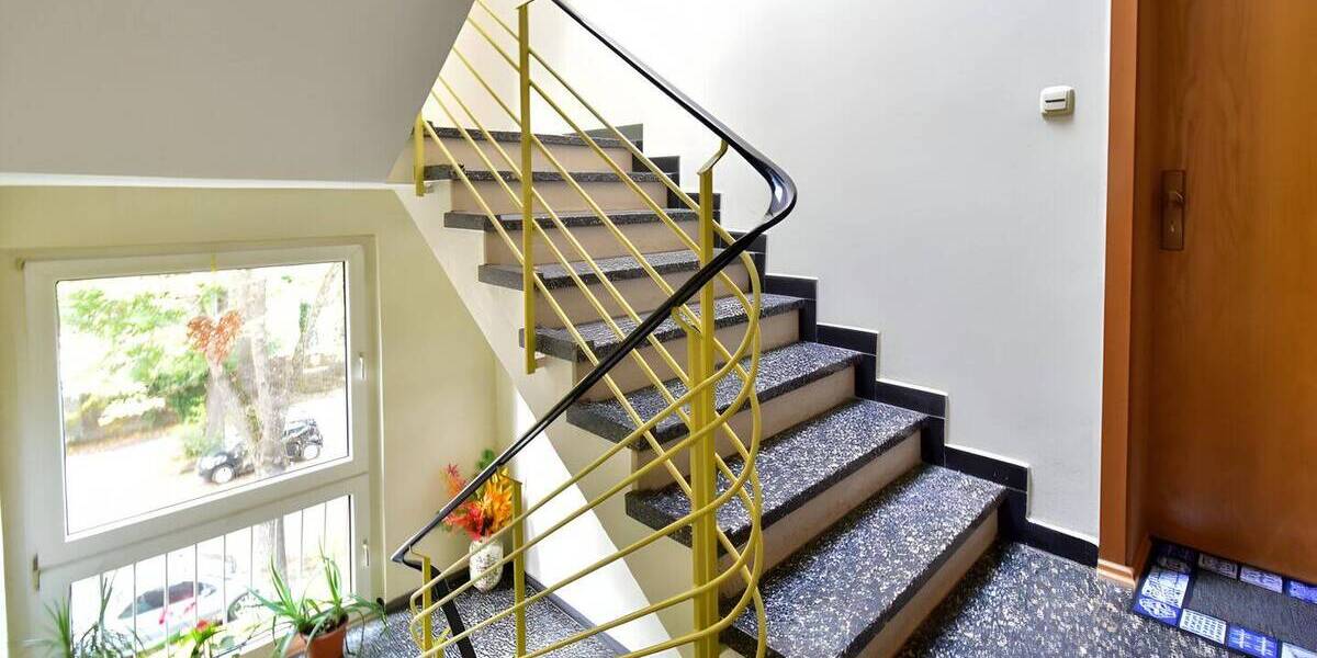 Etagenwohnung Duisburg / Duissern Altstadt - 2 Zimmer, 57 m&sup2;, 139.000&euro; | Angebot:25777436