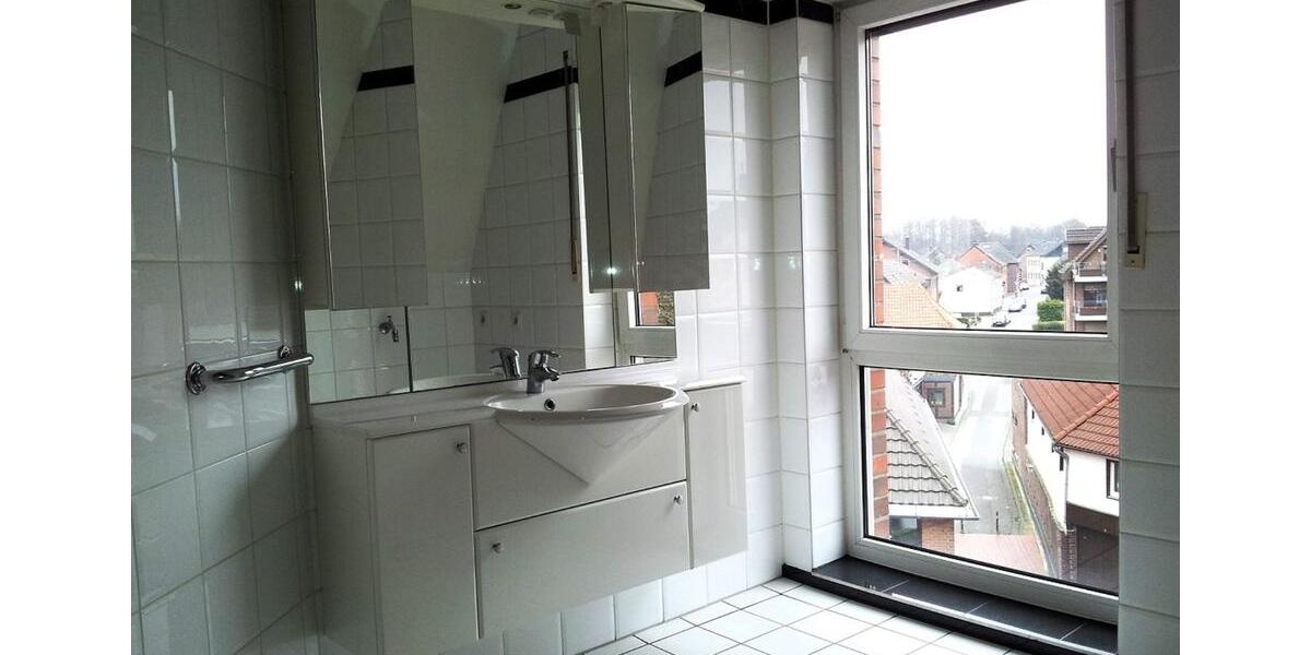 Dachgeschoßwohnung Wegberg - 2 Zimmer, 70 m&sup2;, 695&euro; | Angebot:25102251