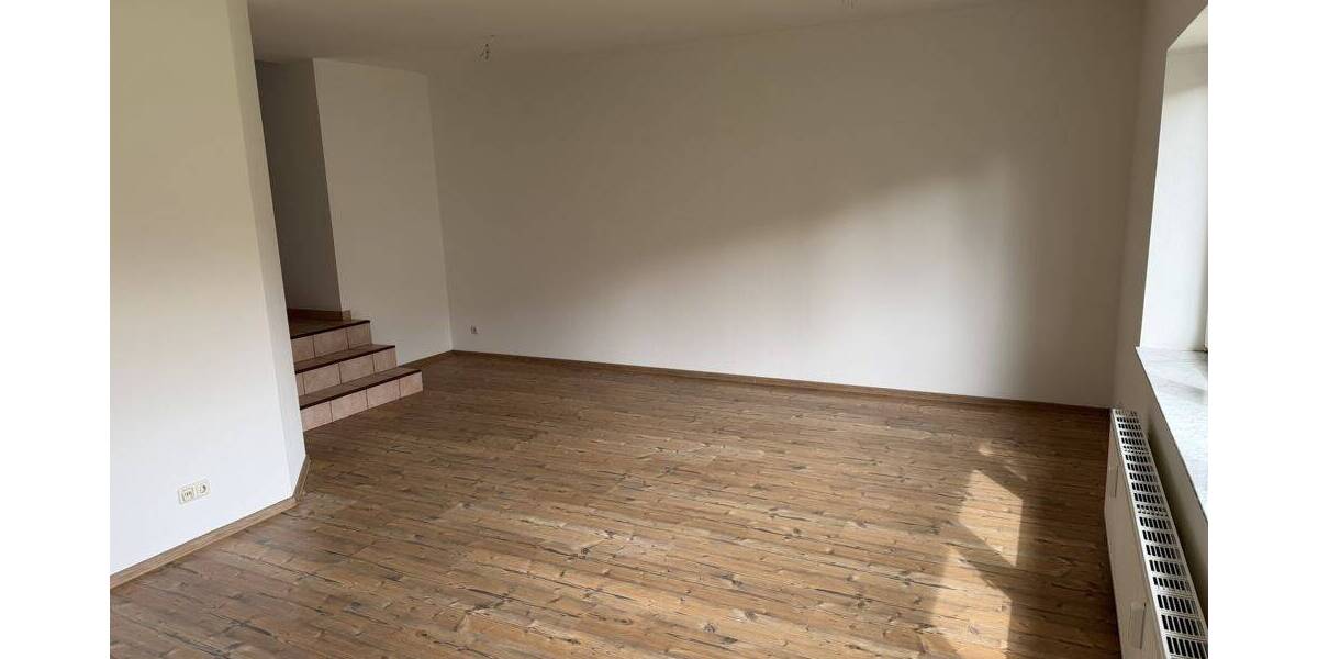 Etagenwohnung Mönchengladbach / Rheydt Rheydt - 3 Zimmer, 87 m&sup2;, 179.000&euro; | Angebot:26875208