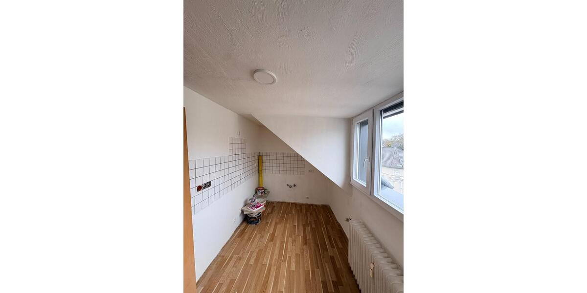 Dachgeschoßwohnung Mönchengladbach - 1 Zimmer, 43 m&sup2;, 480&euro; | Angebot:25926032