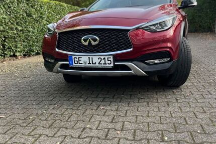 INFINITI QX30 88.000 km 19.000 &euro; neuss 41468