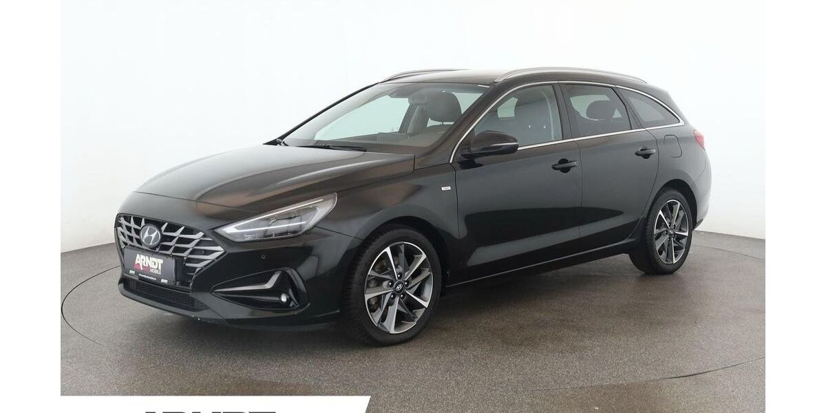 Hyundai i30 74.100 km 17.484 &euro; Düsseldorf 40233