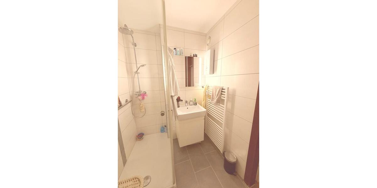 Erdgeschoßwohnung Krefeld Gartenstadt - 3 Zimmer, 77 m&sup2;, 925&euro; | Angebot:26676642