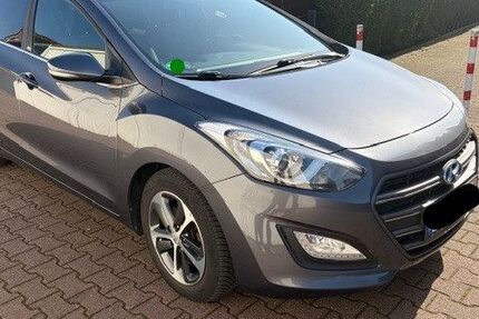 Hyundai i30 175.700 km 7.200 &euro; Duisburg 47167