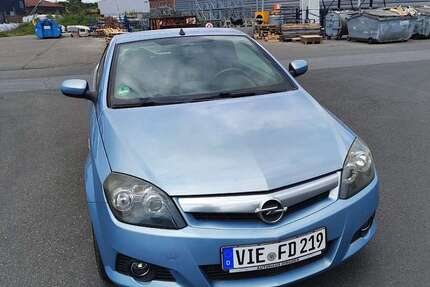 Opel Tigra 177.700 km 1.100 &euro; Brüggen 41379