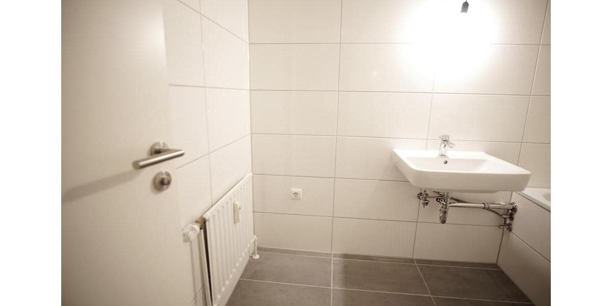 Etagenwohnung Duisburg Beeck - 2 Zimmer, 65 m&sup2;, 499&euro; | Angebot:26389114