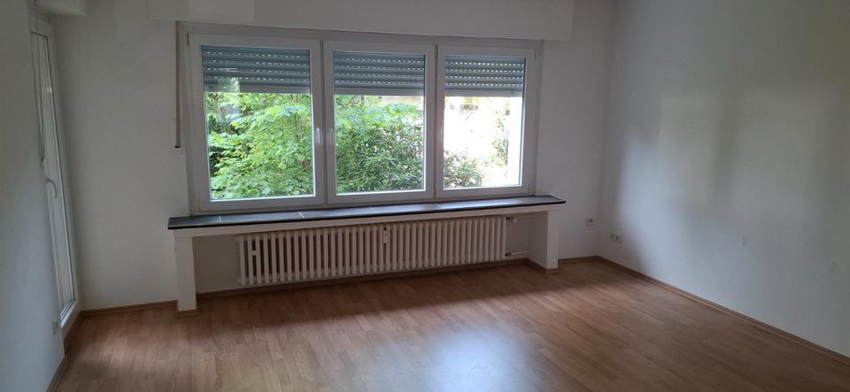Erdgeschoßwohnung Mülheim an der Ruhr Broich - 3.5 Zimmer, 65 m&sup2;, 715&euro; | Angebot:26531404