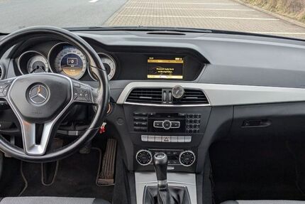 Mercedes-Benz C 220 231.000 km 6.600 &euro; Kaarst 41564